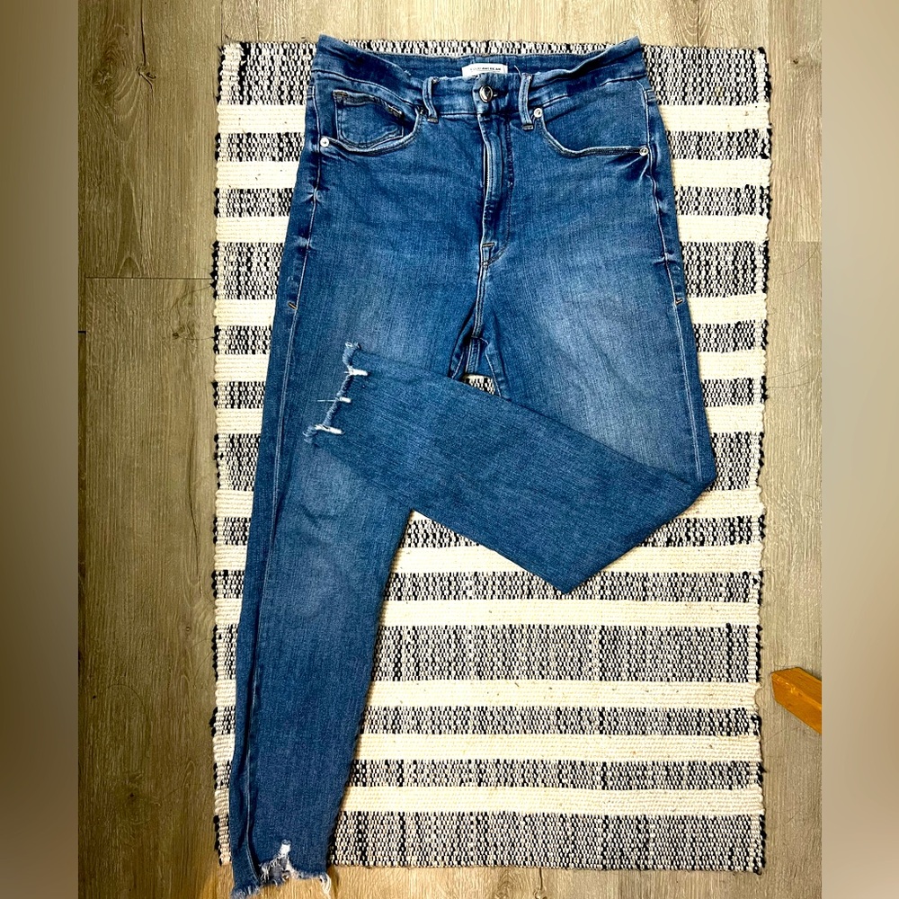 Good American waist crop jeans (10/30)